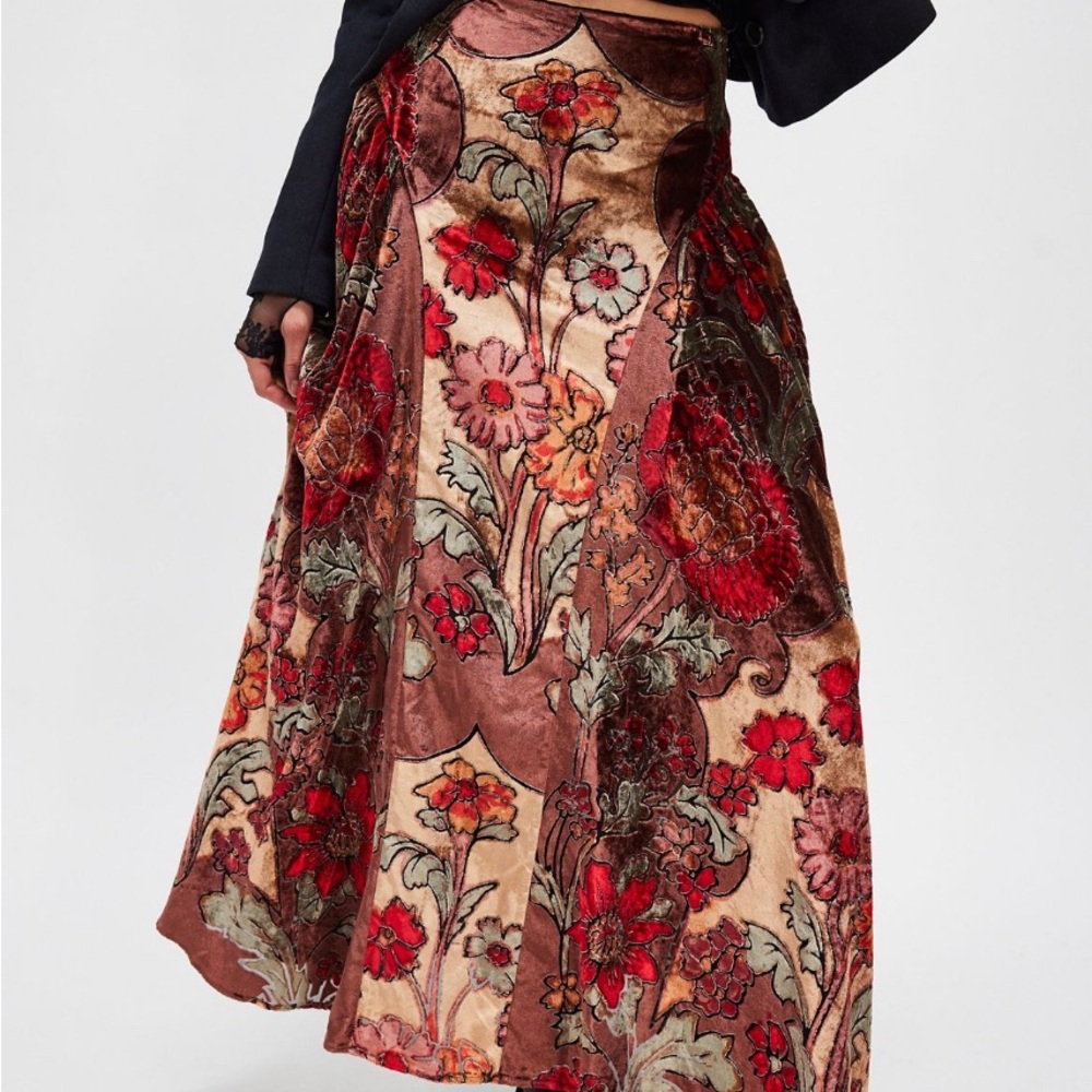 Free People Velvet Petals Maxi Skirt size 4